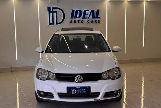VOLKSWAGEN GOLF 1.6 MI 8V FLEX 4P MANUAL VOLKSWAGEN GOLF 1.6 MI 8V FLEX 4P MANUAL